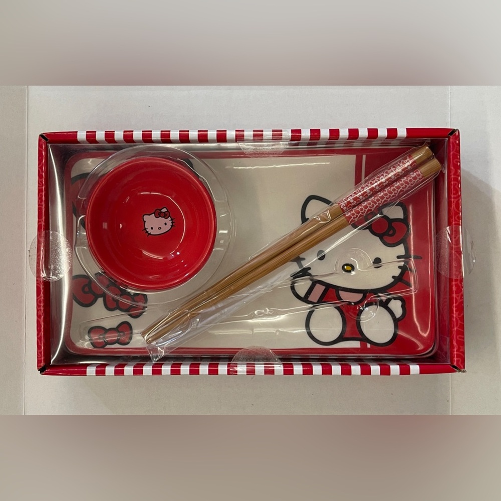 Hello Kitty Ceramic Sushi Plate Set - New